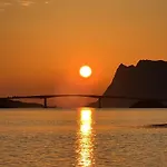 Lyngvaer Serene - Jacuzzi & Sauna - No 09 *