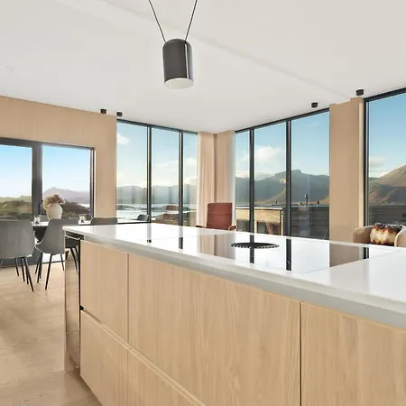 Lyngvær Serene - Jacuzzi&sauna - No 09 Feriehus Kleppstad