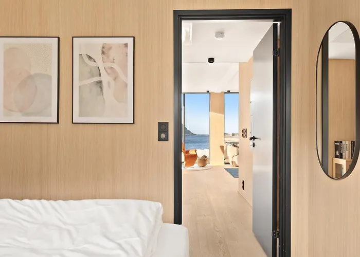 Lyngvaer Serene - Jacuzzi & Sauna - No 09 *