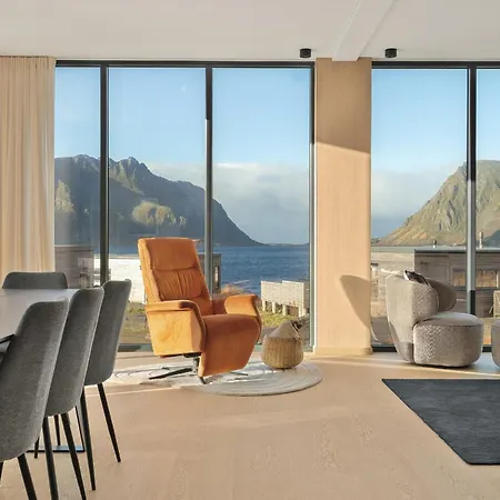 Lyngvaer Serene Lodge - Jacuzzi & Sauna - No 09 Casa de Férias *